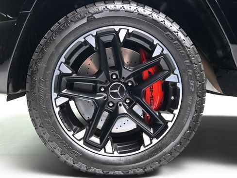 Used 2023 Mercedes-Benz G 63 AMG 4MATIC image 35
