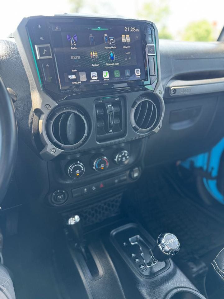 Used 2017 Jeep Wrangler Unlimited Sport AWD/4WD image 24
