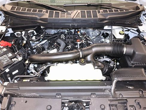 New 2026 Ford F150 Lariat w/ Equipment Group 502A High image 39