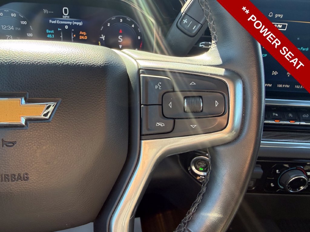 Used 2023 Chevrolet Silverado 1500 LT w/ Safety Package AWD/4WD image 19