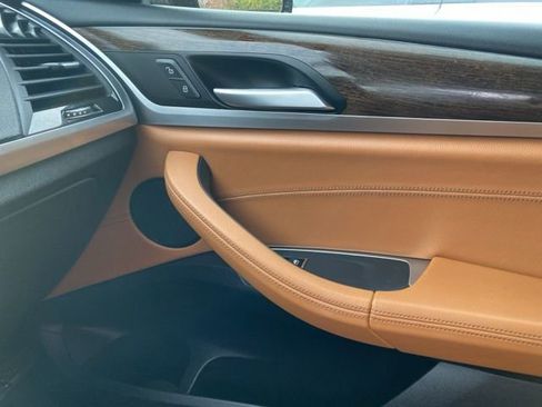 Used 2018 BMW X3 xDrive30i image 21