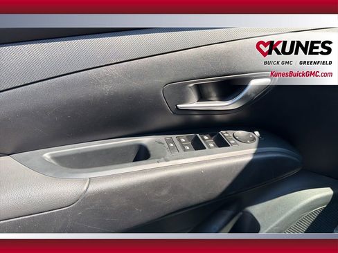 Used 2025 Hyundai Tucson SEL image 24