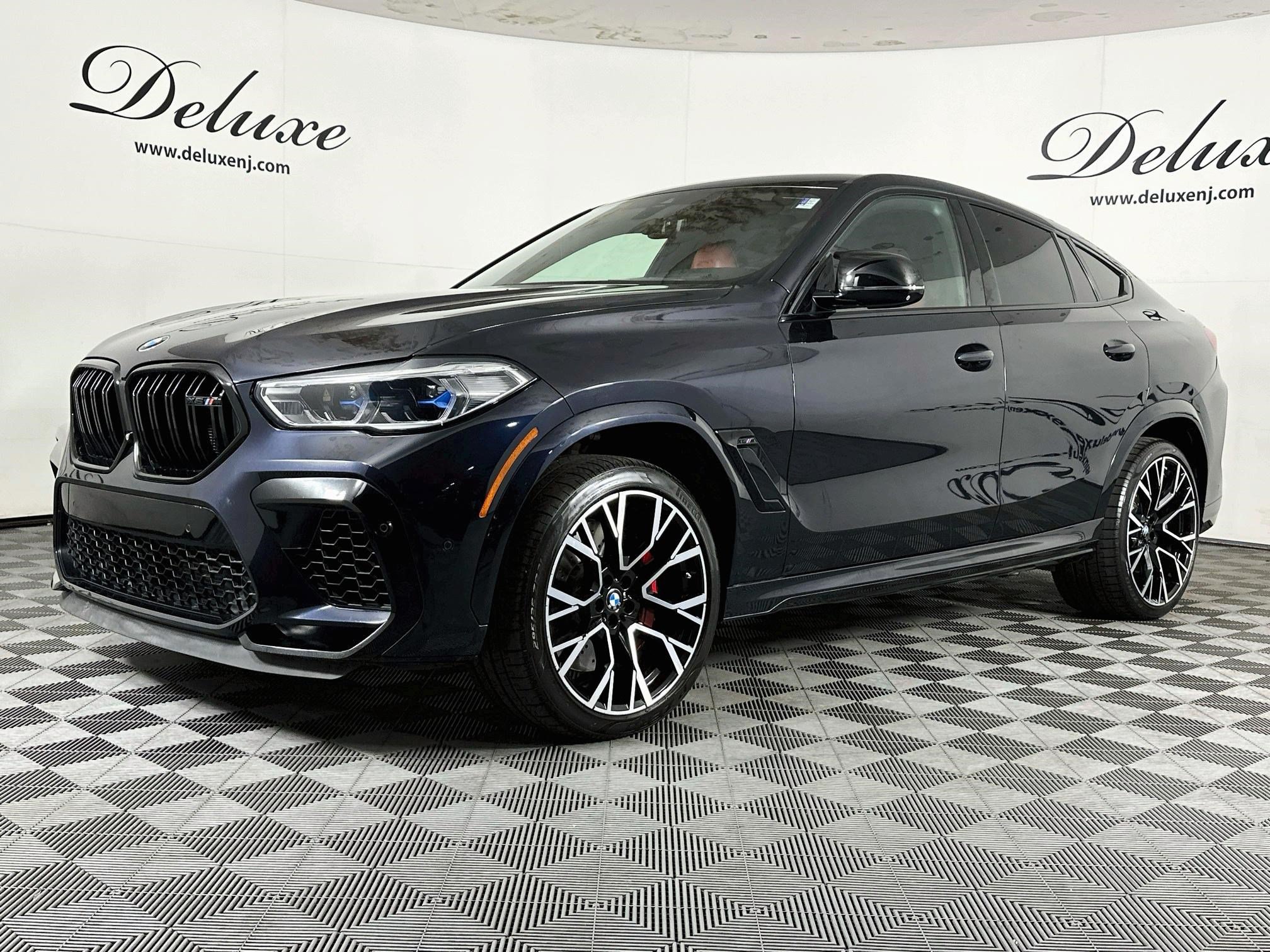 Used 2021 BMW X6 M w/ Competition Package AWD/4WD image 3