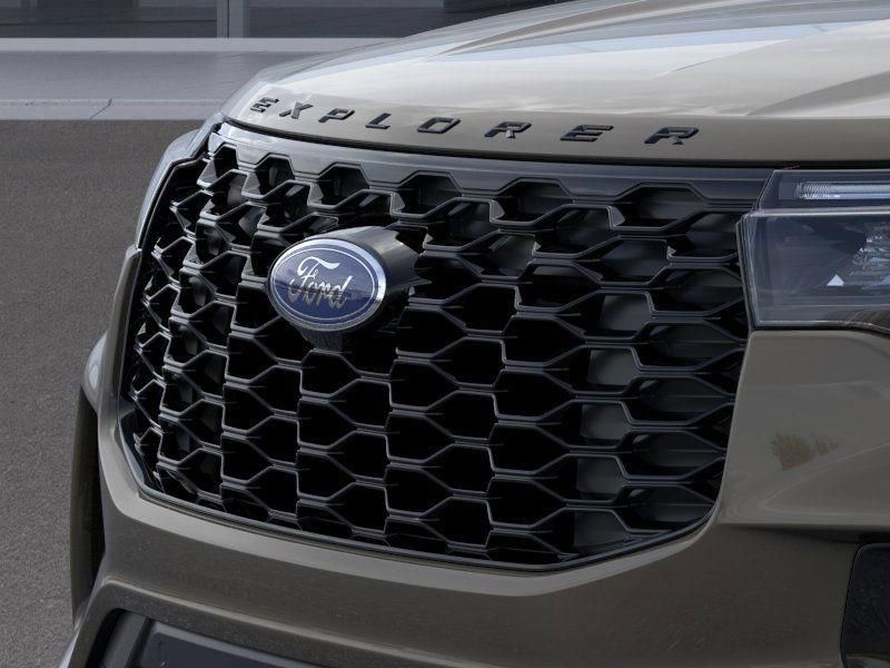New 2026 Ford Explorer ST-Line w/ ST-Line Street Pack RWD image 17
