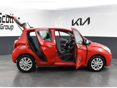 Used 2017 Chevrolet Spark LT image 28