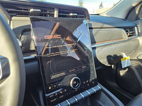 New 2026 GMC Terrain Denali image 24