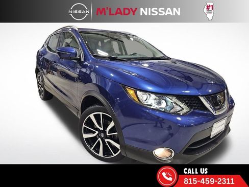 Used 2018 Nissan Rogue Sport SL w/ SL Premium Package image 1