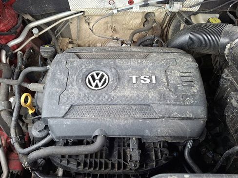 Used 2022 Volkswagen Atlas Cross Sport SE FWD image 27