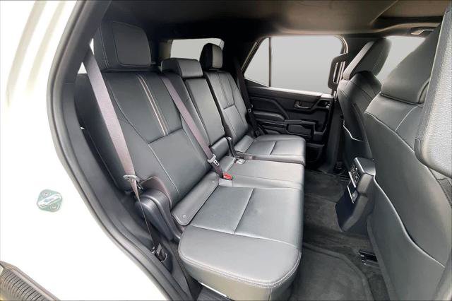 Certified 2026 Toyota 4Runner Limited AWD/4WD image 19