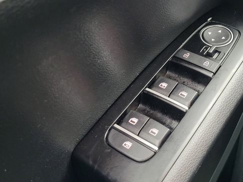 Used 2021 Kia Soul LX image 27