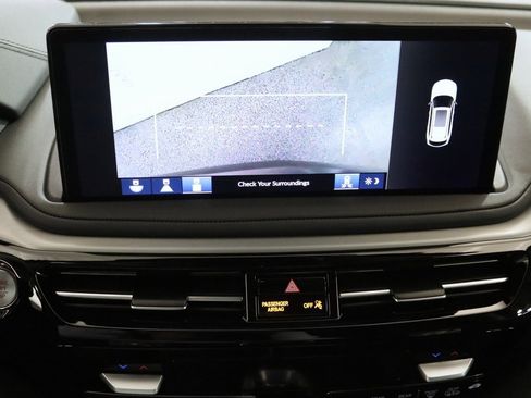 Used 2026 Acura MDX w/ Technology Package image 24