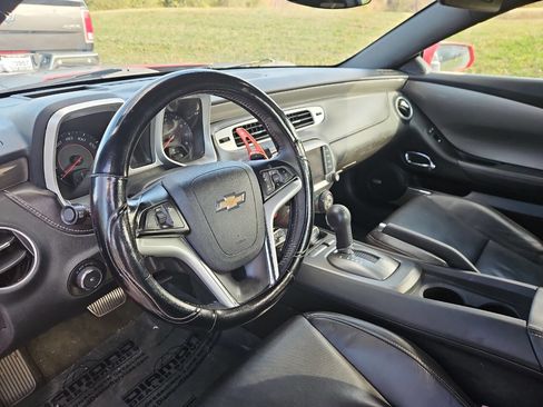 Used 2015 Chevrolet Camaro LT w/ RS Package image 11