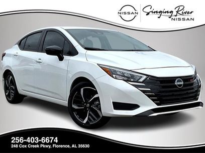 New 2025 Nissan Versa SR w/ Trunk Package