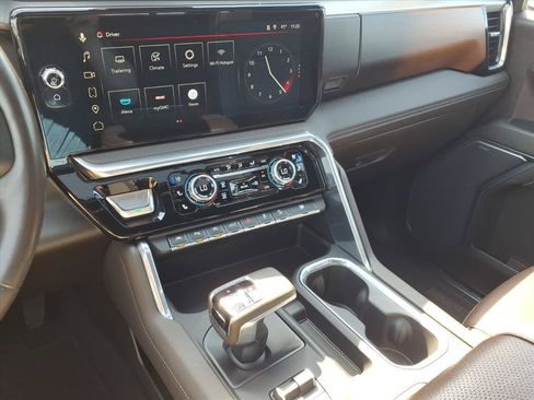 Used 2023 GMC Sierra 1500 Denali w/ Denali Reserve Package AWD/4WD image 21
