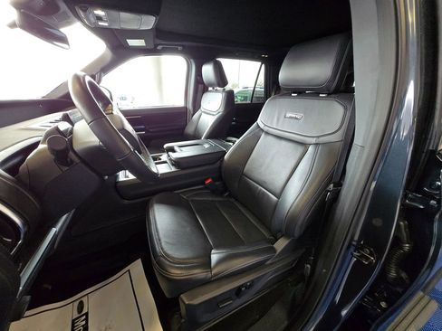 Used 2025 Ford Expedition Platinum w/ Stealth Performance Package image 11