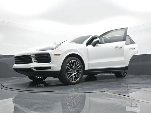 Certified 2020 Porsche Cayenne AWD/4WD image 29
