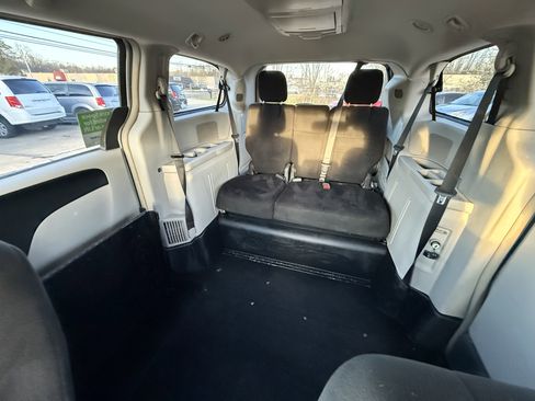 Used 2011 Dodge Grand Caravan Crew w/ Safety Sphere Group image 27