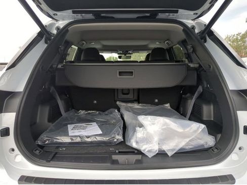 New 2025 Mitsubishi Outlander AWD image 12