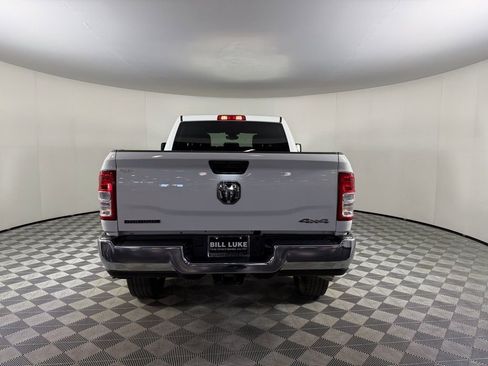 Used 2024 RAM 2500 Big Horn w/ Bed Utility Group image 8