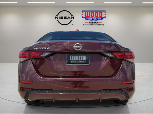 Certified 2025 Nissan Sentra SV FWD image 3