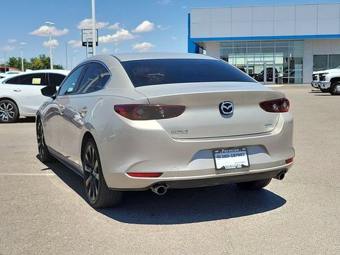 Used 2024 MAZDA MAZDA3 s FWD image 9