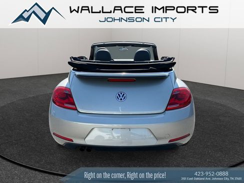 Used 2013 Volkswagen Beetle 2.5 FWD image 5