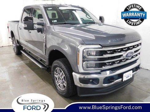 New 2026 Ford F350 Lariat image 1