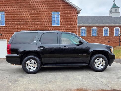 Used 2009 Chevrolet Tahoe LS image 4