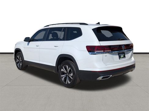 New 2026 Volkswagen Atlas SE image 7