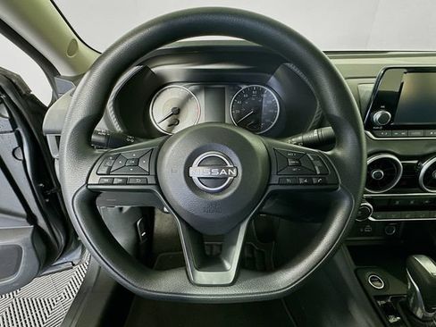 Used 2025 Nissan Sentra S FWD image 13