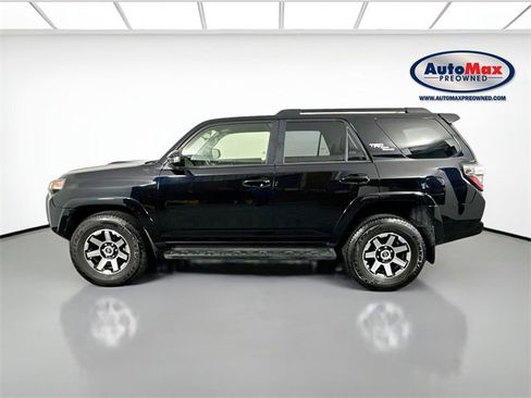 Used 2024 Toyota 4Runner TRD Off-Road image 8