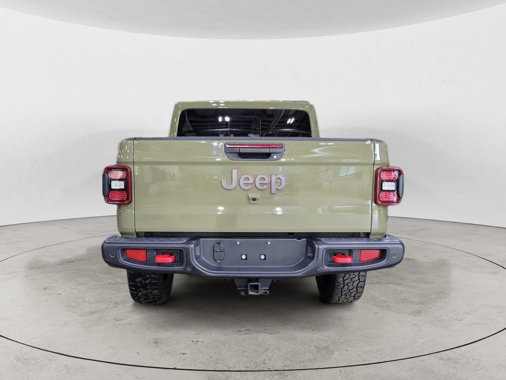Used 2025 Jeep Gladiator Rubicon AWD/4WD image 4
