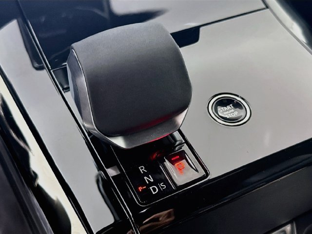 New 2027 Land Rover Range Rover Sport Dynamic SE AWD/4WD image 19