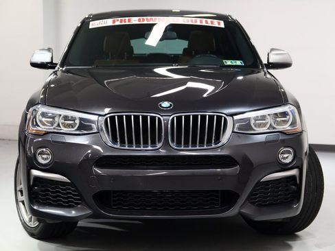 Used 2018 BMW X4 M40i image 3