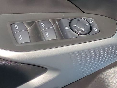 Used 2026 Chevrolet Trax RS w/ Driver Confidence Package image 25