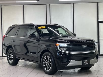 Used 2025 Ford Expedition Platinum