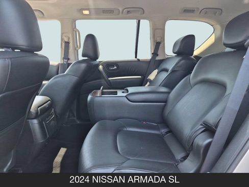 Used 2024 Nissan Armada SL w/ Captain's Chairs Package AWD/4WD image 17