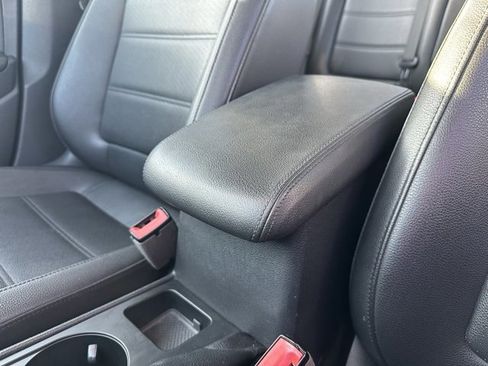 Used 2018 Volkswagen Passat 2.0T R-Line image 11