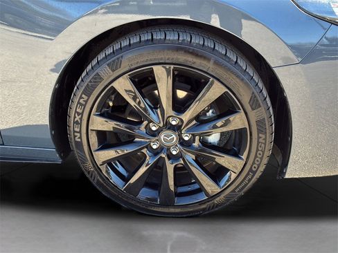 Used 2023 MAZDA MAZDA3 s image 31