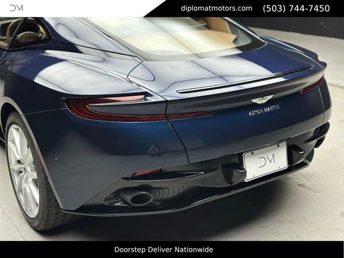 Used 2020 Aston Martin DB11 Coupe 2D image 16