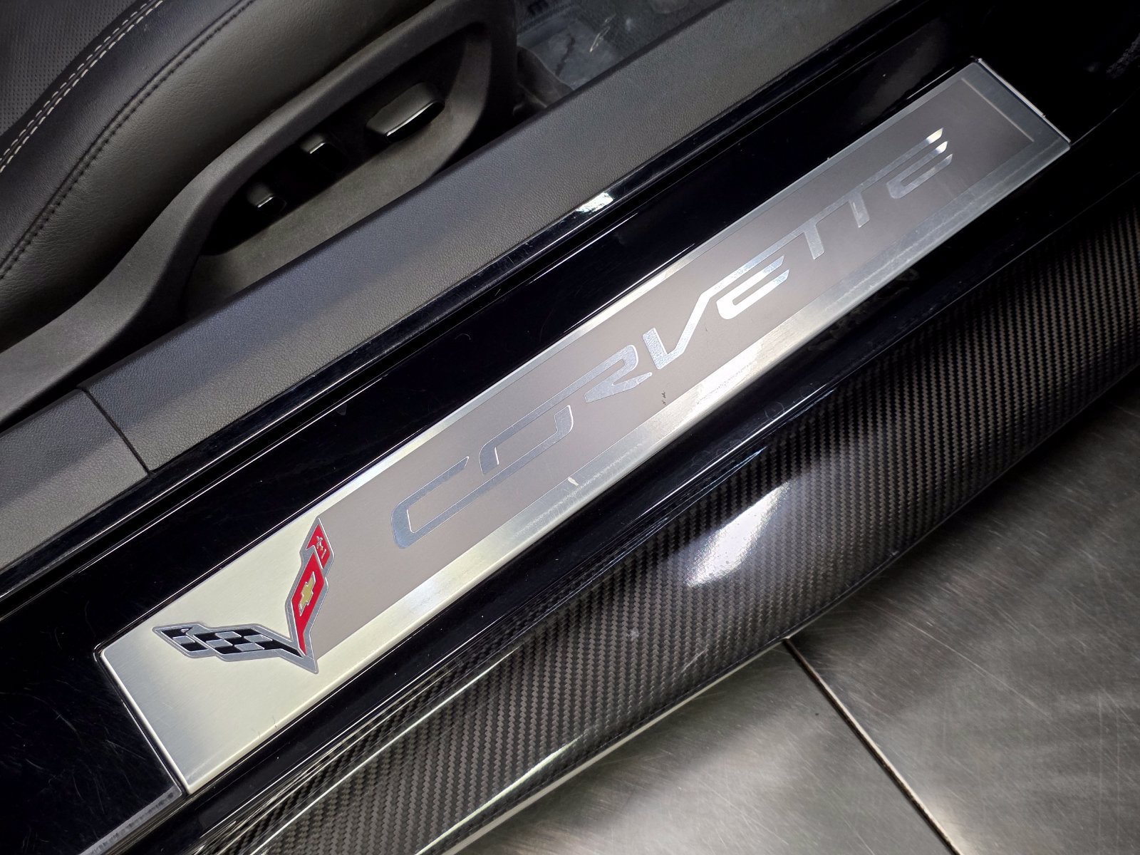 Used 2016 Chevrolet Corvette Z06 w/ 2LZ Preferred Equipment Group RWD image 33