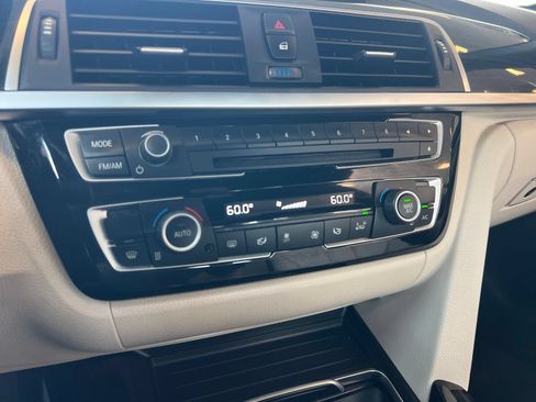 Used 2018 BMW 430i Convertible RWD image 15