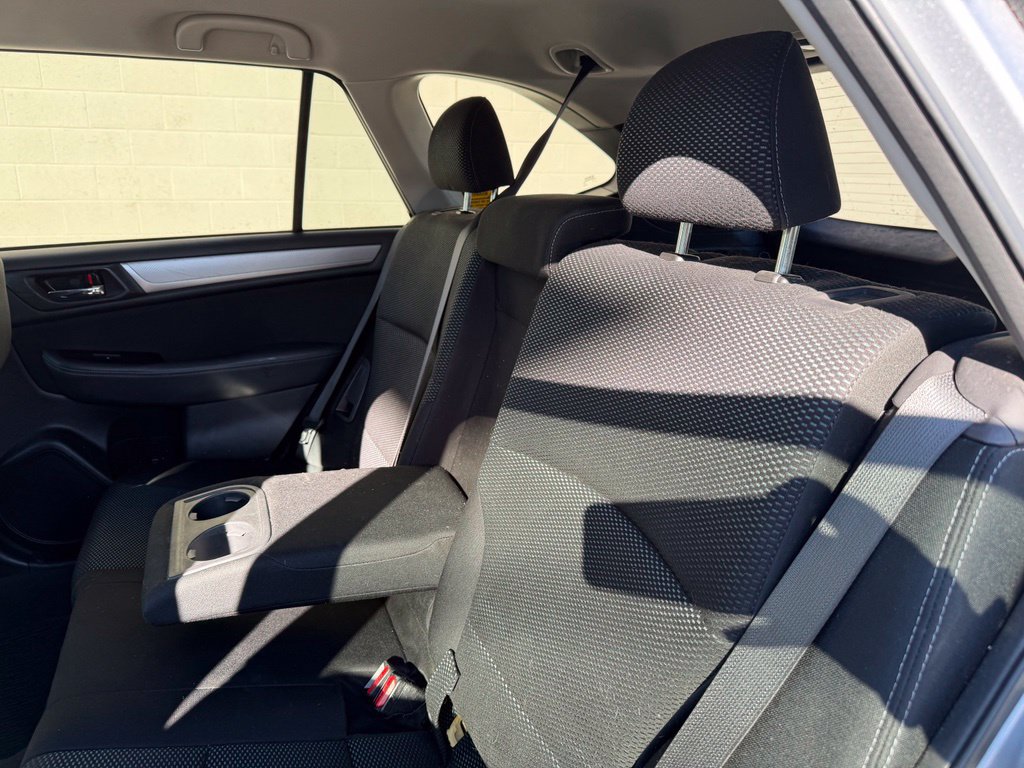Used 2019 Subaru Outback 2.5i Premium AWD/4WD image 23
