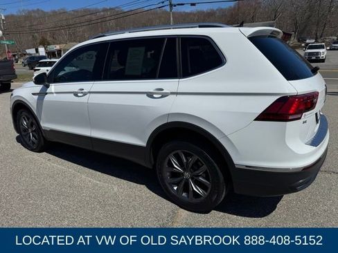 Used 2022 Volkswagen Tiguan SE w/ Panoramic Sunroof Package AWD/4WD image 7