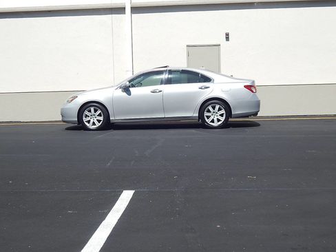 Used 2007 Lexus ES 350 FWD image 2