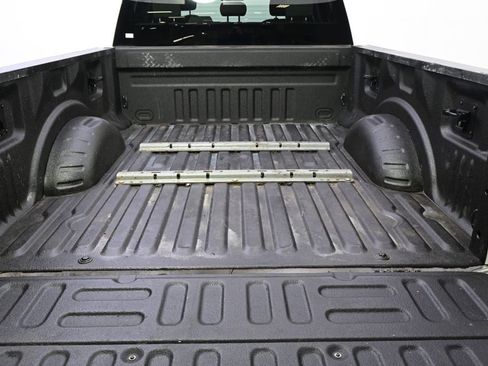 Used 2022 Ford F250 XLT w/ XLT Premium Package AWD/4WD image 19