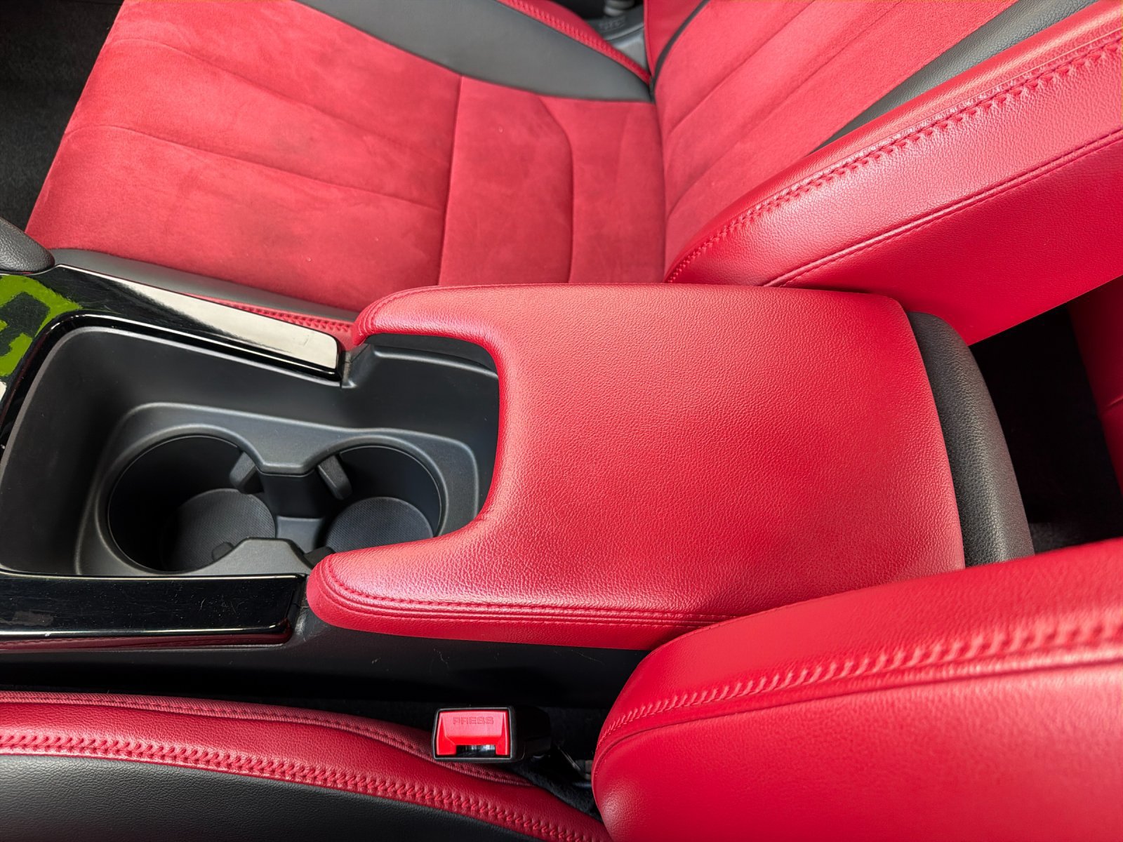 Used 2025 Acura Integra A-Spec w/ Technology Package FWD image 23