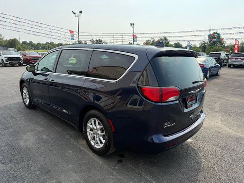 Used 2020 Chrysler Voyager LX w/ Cold Weather Group FWD image 7