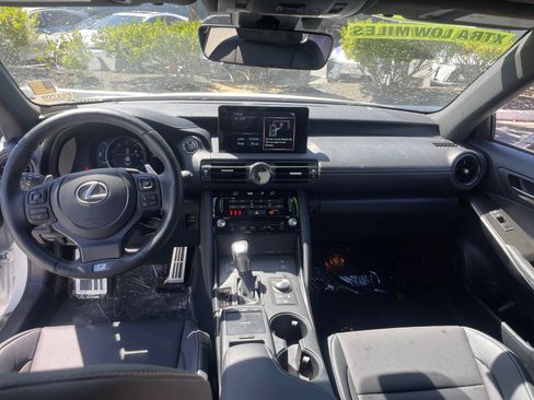 Used 2025 Lexus IS 350 F Sport RWD image 14