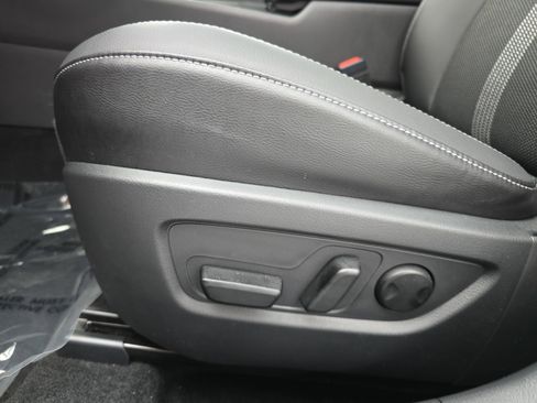 Used 2025 MAZDA CX-50 AWD 2.5 S w/ Weather Package image 29